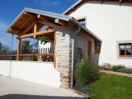 Gîte spacieux avec terrasse, confort moderne dans un cadre verdoyant et propice aux balades. - Photo 23