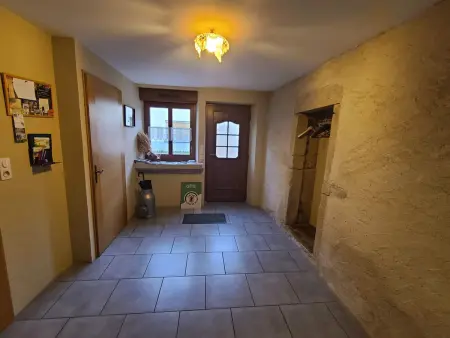 Gîte spacieux avec terrasse, confort moderne dans un cadre verdoyant et propice aux balades. - Photo 34