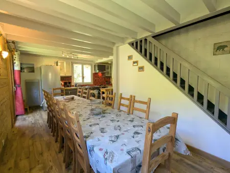 Chalet confortable, proche des pistes de ski, avec jardin, terrasses couvertes et Wi-Fi à La Bresse - Photo 2