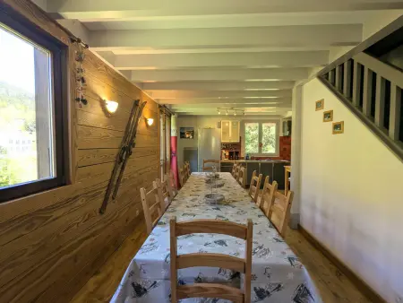 Chalet confortable, proche des pistes de ski, avec jardin, terrasses couvertes et Wi-Fi à La Bresse - Photo 3