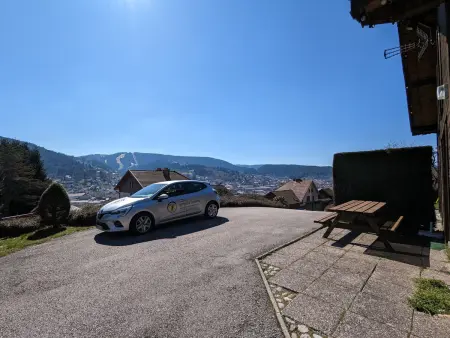Chalet convivial à Gérardmer avec cheminée, proche du lac et des pistes, idéal famille et rando - Photo 1