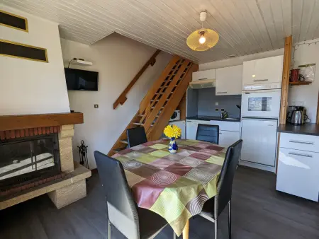 Chalet convivial à Gérardmer avec cheminée, proche du lac et des pistes, idéal famille et rando - Photo 4