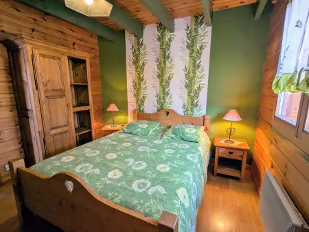 Chalet confortable avec 4 chambres, cheminée, grand terrain, proche pistes et lac - Photo 8