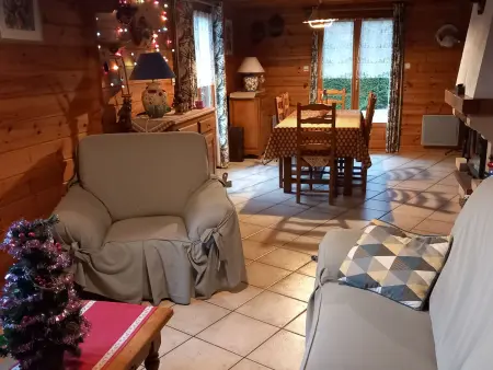 Chalet confortable avec 4 chambres, cheminée, grand terrain, proche pistes et lac - Photo 23