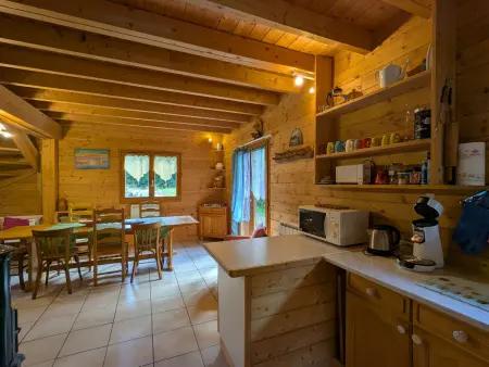 Chalet spacieux près de Gérardmer avec terrasse, verger et activités montagne - Photo 4