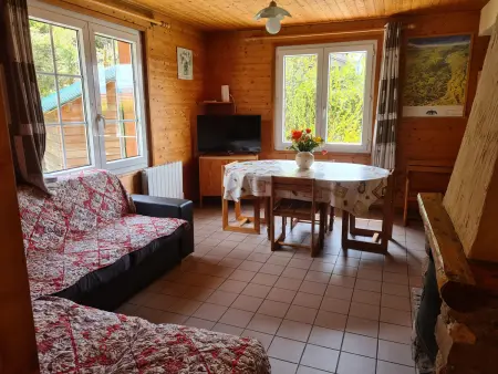 Chalet confortable avec cheminée proche de La Bresse-Hohneck, idéal pour famille et amis. - Photo 2