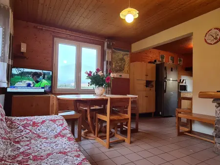 Chalet Confortable à La Bresse, Proche Ski, Wifi, Animaux Acceptés - Photo 2