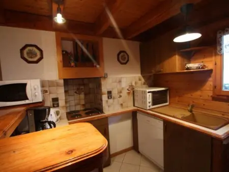 Chalet confort en montagne, près des thermes et circuits de rando, idéal pour famille - Photo 5
