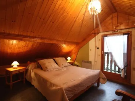 Chalet confort en montagne, près des thermes et circuits de rando, idéal pour famille - Photo 7