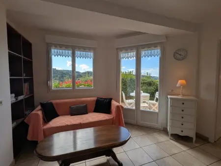 Gîte à la montagne avec cheminée, wifi et joli terrain - Photo 6