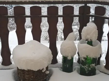 Gîte à la montagne avec cheminée, wifi et joli terrain - Photo 22