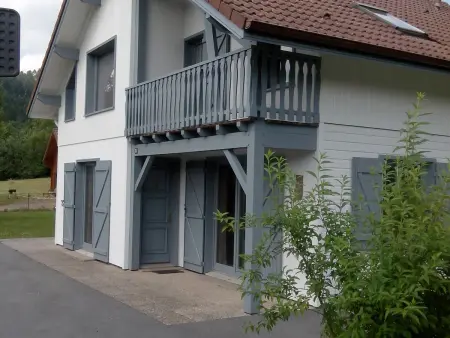 Chalet spacieux avec cheminée, proche forêt, sentiers pédestres, terrasse, terrain clos, jeux et WIFI - Photo 5