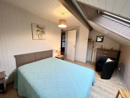 Chalet spacieux avec cheminée, proche forêt, sentiers pédestres, terrasse, terrain clos, jeux et WIFI - Photo 16
