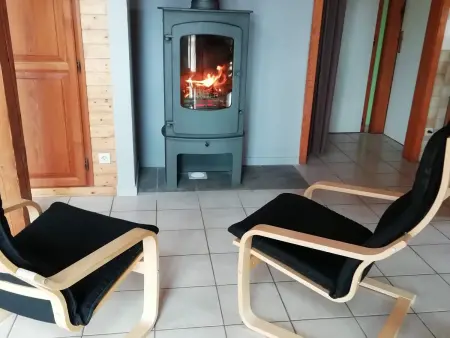 Chalet spacieux avec cheminée, proche forêt, sentiers pédestres, terrasse, terrain clos, jeux et WIFI - Photo 27