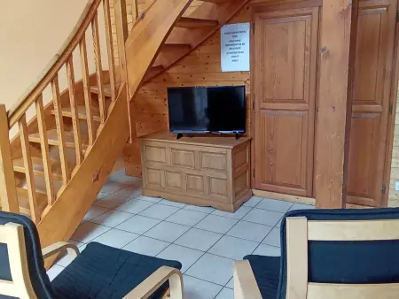 Chalet spacieux avec cheminée, proche forêt, sentiers pédestres, terrasse, terrain clos, jeux et WIFI - Photo 29