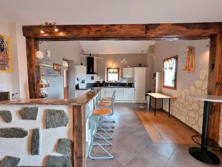 Gîte spacieux, confort moderne, 8 pers, terrasse privative, animaux admis, WiFi - Photo 5