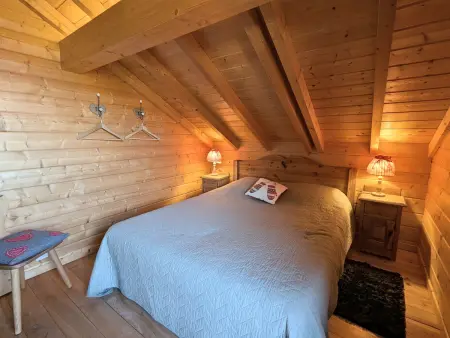 Chalet tout confort avec terrasse et poêle, animaux acceptés - Photo 10