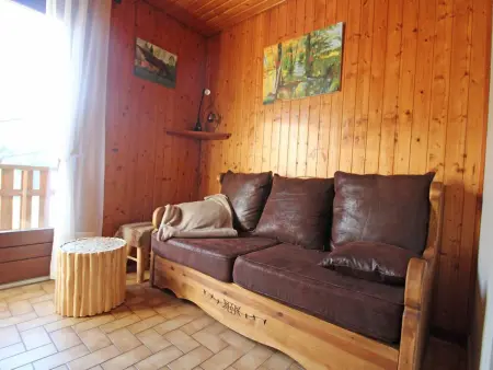Chalet cosy en bordure de forêt avec wifi, terrasse et équipements complets à Rochesson - Photo 4