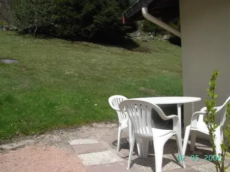 Chalet cosy en bordure de forêt avec wifi, terrasse et équipements complets à Rochesson - Photo 12
