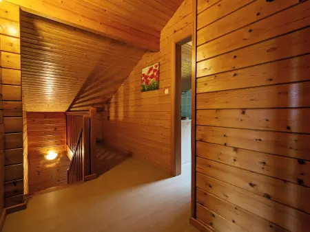Chalet chaleureux avec terrasse, proche forêt et sentier, à 15 km des stations de ski de Gérardmer - Photo 18