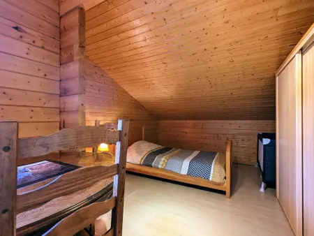 Chalet chaleureux avec terrasse, proche forêt et sentier, à 15 km des stations de ski de Gérardmer - Photo 22