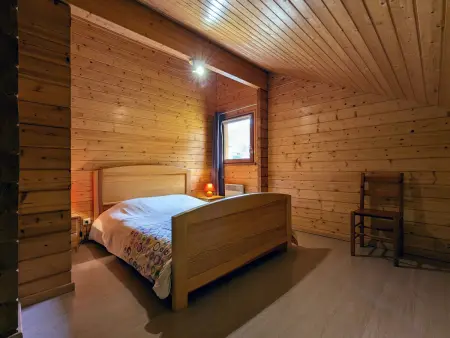 Chalet chaleureux avec terrasse, proche forêt et sentier, à 15 km des stations de ski de Gérardmer - Photo 23