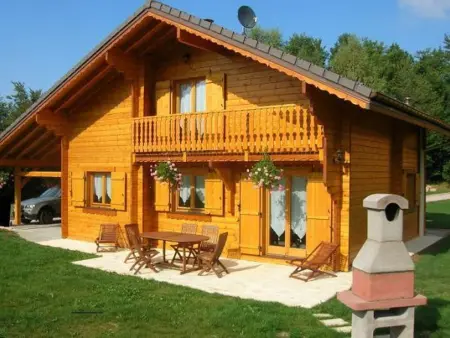 Chalet chaleureux avec sauna, terrain, terrasse et babyfoot à Saint-Nabord - Photo 12