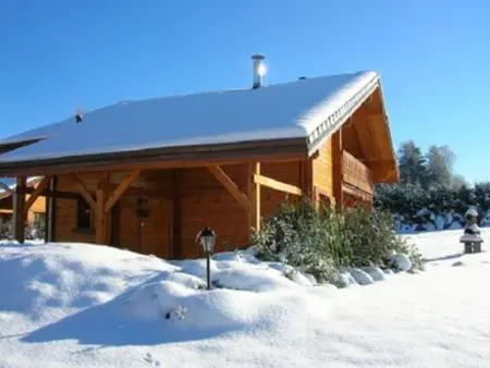 Chalet chaleureux avec sauna, terrain, terrasse et babyfoot à Saint-Nabord - Photo 14