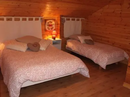Chalet chaleureux avec sauna, terrain, terrasse et babyfoot à Saint-Nabord - Photo 19