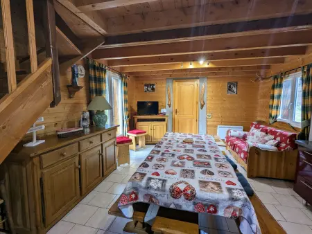 Chalet en bois avec jardin, proche ski et randonnée, équipé pour 8 pers. à Vagney, Vosges - Photo 7