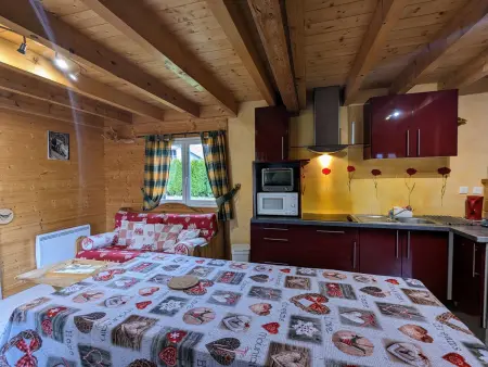 Chalet en bois avec jardin, proche ski et randonnée, équipé pour 8 pers. à Vagney, Vosges - Photo 9
