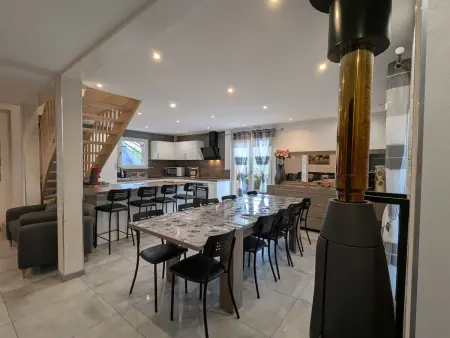 Évasion Vosgienne: Chalet de Luxe, Spa, Sauna, Proche Randos et Stations de Ski - Photo 7