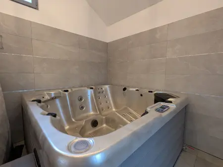 Évasion Vosgienne: Chalet de Luxe, Spa, Sauna, Proche Randos et Stations de Ski - Photo 14