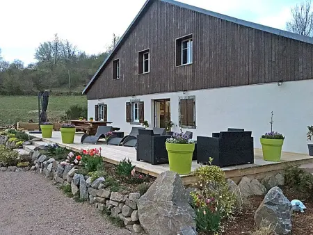 Ferme Vosgienne rénovée avec spa, sauna, jacuzzi, billard et étang privé en pleine nature - Photo 25