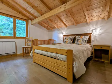 Chalet bois à Liézey : confort moderne, terrasse, proximité Gérardmer et chemins pédestres - Photo 8