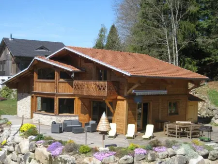 Chalet bois à Liézey : confort moderne, terrasse, proximité Gérardmer et chemins pédestres - Photo 14