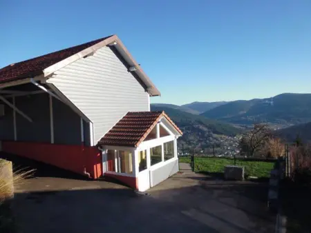 Maison indépendante avec jardin, terrasse et cheminée à Saulxures-sur-Moselotte - Photo 6