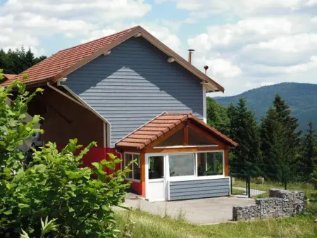 Maison indépendante avec jardin, terrasse et cheminée à Saulxures-sur-Moselotte - Photo 10