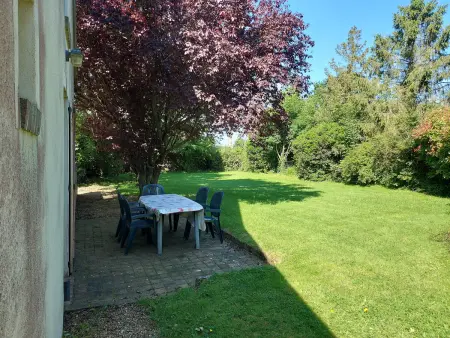 Charmante Maison Rénovée avec Jardin, BBQ et Loisirs à La Saucelle - Photo 16