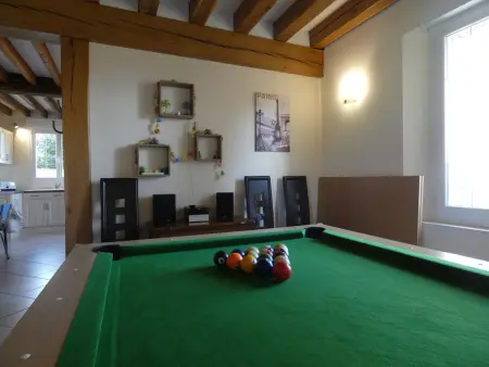 Gîte familial 5 pers avec billard et terrain de jeux - Photo 10