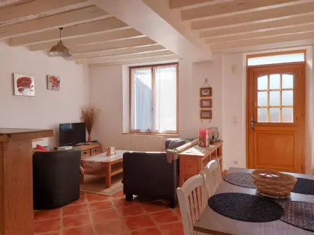 Parfait pour les amoureux de la nature: maison 2 chambres avec jardin, proche forêt et château - Photo 5