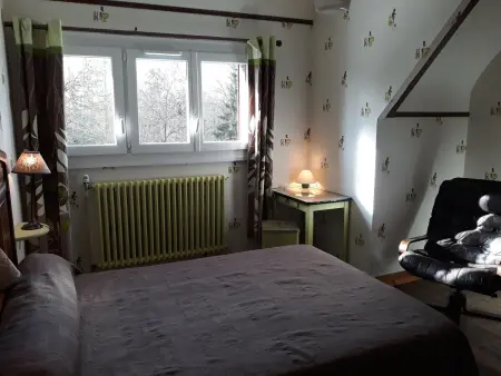 Maison Indépendante 5 Chambres avec Jardin - Animaux Bienvenus - Photo 9