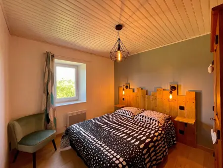 Maison familiale 4 chambres avec jardin, cheminée, poêle à bois, parking et Wi-Fi - Photo 11