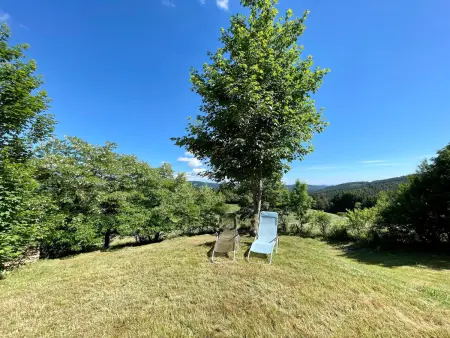 Maison familiale 4 chambres avec jardin, cheminée, poêle à bois, parking et Wi-Fi - Photo 17