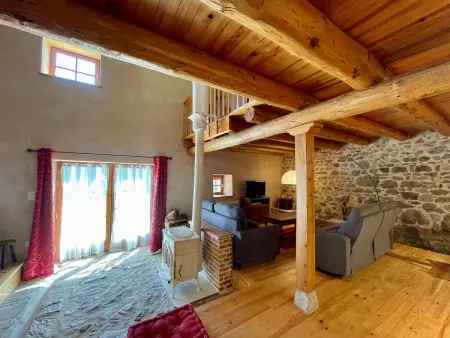 Maison familiale 4 chambres avec jardin, cheminée, poêle à bois, parking et Wi-Fi - Photo 20