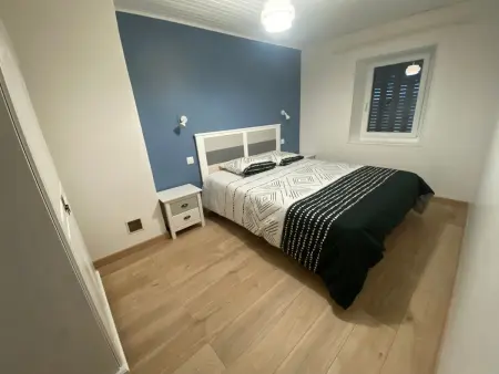 Maison familiale 4 chambres avec jardin, cheminée, poêle à bois, parking et Wi-Fi - Photo 22