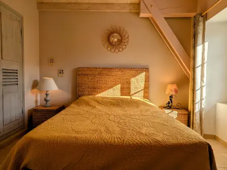 Gîte familial au cœur des gorges de la Loire avec équipements bébé et loisirs extérieurs - Photo 9