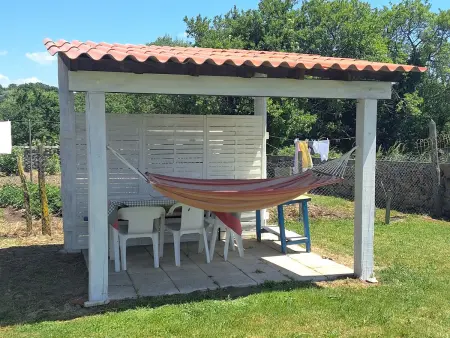 Gîte familial au cœur des gorges de la Loire avec équipements bébé et loisirs extérieurs - Photo 28