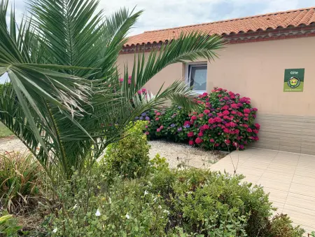Maison récente à la ferme avec jardin, terrasses, 4 chambres, proche plages et pêche privée - Photo 24