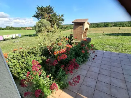 Maison récente à la ferme avec jardin, terrasses, 4 chambres, proche plages et pêche privée - Photo 29